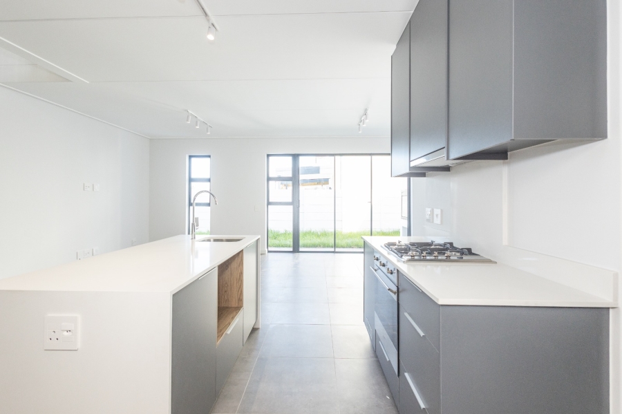 To Let 3 Bedroom Property for Rent in Le Coste Estate Western Cape